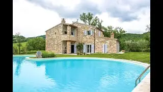 Luxury Villa in Outstanding Location in Region Marche, Italy