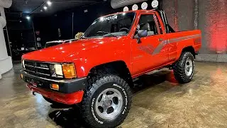 La Toyota de Marty Mcfly | En Venta de Clasicos Netmotors Garage Autos Antiguos y Coleccion