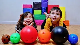 Learn Colors with Bowling Ball and Color Box Tower for Children