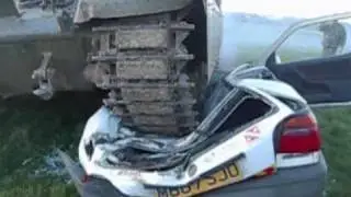 tank crushes car 29 - VW Golf