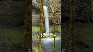 Trail of Ten Falls in Silver Falls State Park Oregon