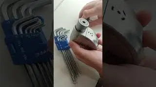 How to Use & Change the Battery on URBAN Security Disc Lock with Motion Sensor Alarm (SRA Approved).