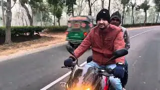 গ্রামের বাড়ির পথে চায়ের দেশের সাথে 