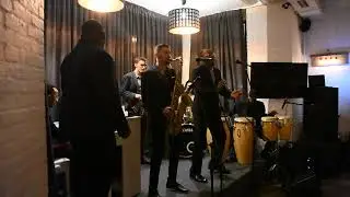 Elijah Jamal Balbed Band - Mario theme (live in Moscow 2018)