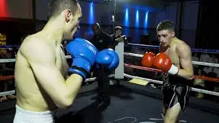 Billy Thomas VS Alessandro Grossi