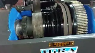 8.6 Feet Lathe Machine,                                         M 9464993044. Hira Machinery Tools