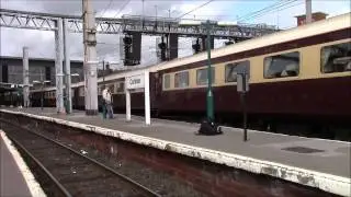 47501 & 47828 top and tail a train through Carlisle station