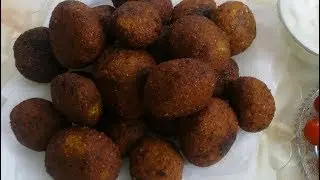 أقراص كبة اليقطين المحشوة باللحم Fried Pumkin Kibbeh