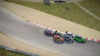 Thats one way to force someone into a Joker lap.... (Dirt 4)