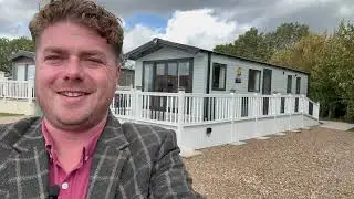 Beautiful 35x12ft 2-Bedroom Cheap Static Caravan Sited With Ramp Decking On A 12-Month Park
