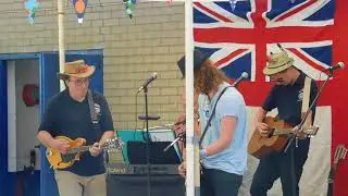 Mandolin Monday at Sea scouts Rickmansworth Festival