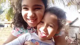 brincando com a minha irmã 💓