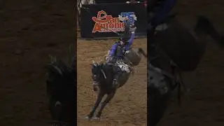 Logan Hay! Your #saddlebronc Champ at #sanantoniorodeo #cowboy #rodeo