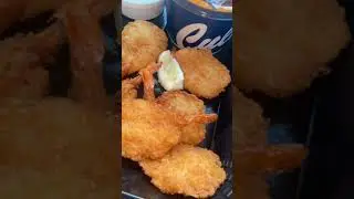 Lunchtime! Butterfly shrimp plate! With chili, roll and a side salad! 💯 #lunch #culvers #shrimp
