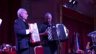Intervention musicale C  Vinh San & C Dépêche