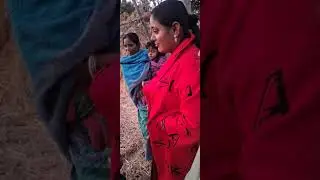 Dekho iss chhoti bachchi , mein kitna talent hai