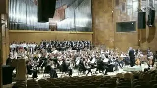 Valentin Doni conducts Liviu Glodeanu : ''Un pamant numit Romania'' ''A Land Named Romania ''