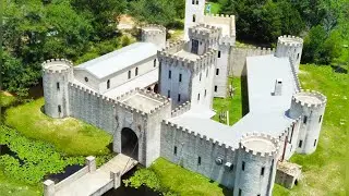 FALL ACTIVITIES CONOCE EL UNICO CASTILLO en Texas Newman&rsquo;s Castle con su rey de verdad! 👑