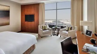 JW Marriott Marquis Deluxe Room Tour in Dubai