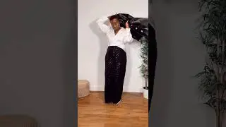 How to style sequin trousers for a Christmas party. #howtostyle #midsizefashion #plussize