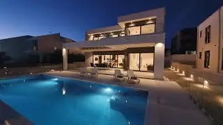 NOVALJA Luksuzna vila s bazenom, prestižna lokacija, blizu plaže Babe