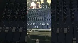 studiomaster orb 1222 mixer (12 channel) Setup