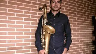 Ain't no sunshine (cover by Sergio Bravo sax)