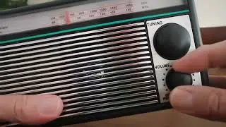 Обзор: Этот клон Panasonic RF562D никуда не годится. Condere CH-2201 работает только в диапазоне FM.