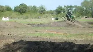 DIRT BIKE DOUBLE JUMP