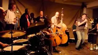 Br&ouml;tzmann Chicago Tentet+1 @ Cafe Oto, London. 18.4.11