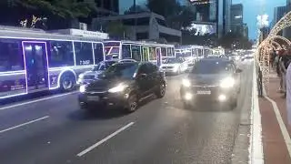 DIA-14/12/2025-18hs-NATAL  2025-DECORAÇÃO  NA AVENIDA PAULISTA  -  SÃO PAULO - BRASIL - RCC NEWS