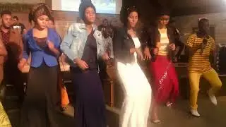 SITAHOGOPA KUSONGA MBELE KAMWE