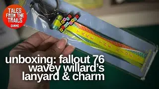 Unboxing: Wavey Willards Lanyard with Charm | LootCrate