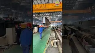 The main girder is on the move.This marks the kickoff of a new crane assembly at Guanhui. #cranes
