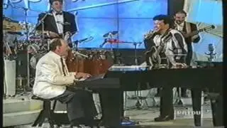 Edoardo Bennato & Renato Carosone -Tu vuò fà l'Americano-Chella llà