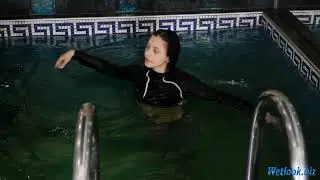 Fully Dressed Wetlook Pool Experience | Casual Clothes Soaked in Water