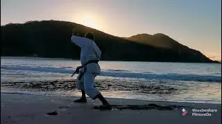 karate training - kata Nijushiho - Elizabeth Beach