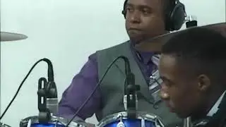 THE WINDOWS OF HEAVEN ARE OPEN - BRO DANIEL CHIKOSI  SWM PRAISE