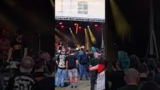 Dernier jour du festival faverock 2025  La Bonneville sur Iton.  Excellente organisation.