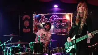 Kinki Boys en directo - 4 temas.