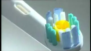 Oral-B Your Shiny Moments 杯形磨光刷頭牙刷 - 廖碧兒