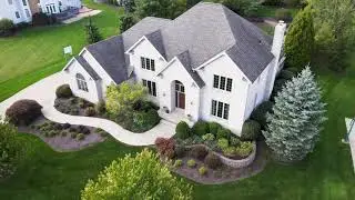 2441 Macnaughten Rd NW North Canton, OH