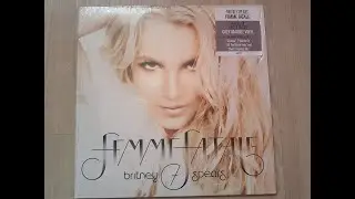 Britney Spears - Femme Fatale (Grey Marbled LP)