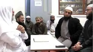 Sheikh Al-Muqri Al-Qari Bashir Siddique Asseses Students on his visit to Ebrahim College