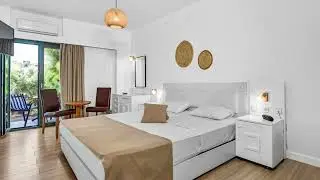Sunset Beach Hotel, Kokk&iacute;ni Kh&aacute;nion, Greece | Travel Suggestions