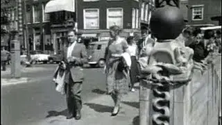 1956: Buitenlands toerisme en buitenlandse toeristen in Amsterdam - oude filmbeelden
