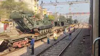 Indian Army Military train with armed vehicle || indian railway 🚂 Goods train भारतीय सेना ट्रेन || 