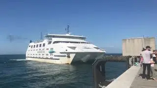 MV. Sorrento At Queenscliff Harbour