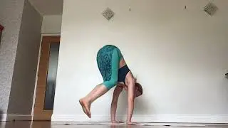 Handstand practice @stankayoga