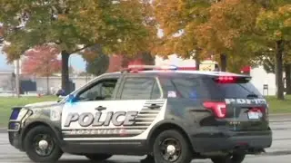 Gratiot Avenue shut down in Roseville